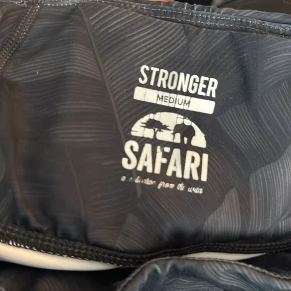 Stylish Gray Patterned Women's Leggings - Picture 7 of 7